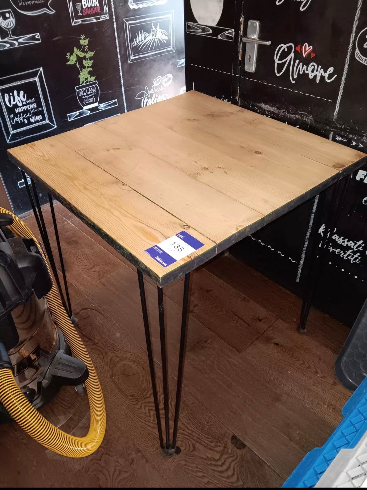 Solid cafe/bistro tables 70x70cm