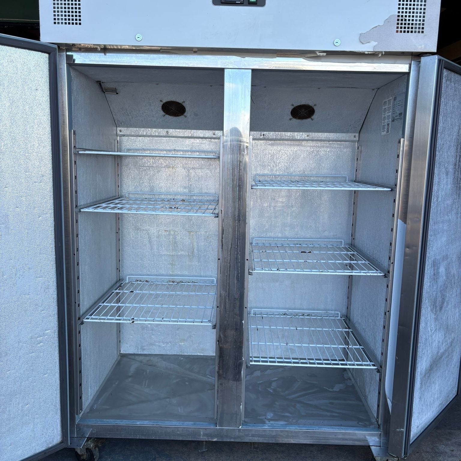 Polar G-Series Upright Double Door Fridge, 1200Ltr